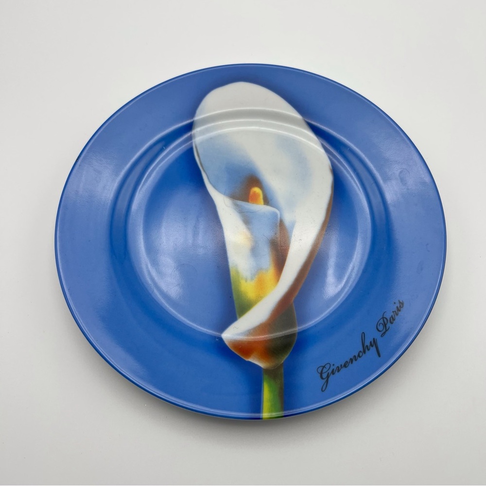Givenchy Paris Blue Floral Lily Plate Les Fleurs de Parfums Decorative Designer
